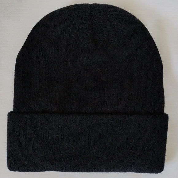 Disney Black Mickey Mouse Beanie Hat Embroidered Mickey Design - Picture 3 of 11